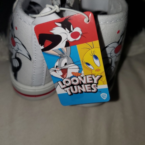 BACK TO SCHOOL /LOONEY TUNES GRAPHIC UNISEX TODDLERS HI TOP TENNIS SHOES (NWT) - Picture 8 of 8